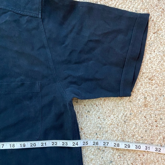 100% Silk Button Up - Picture 3 of 8